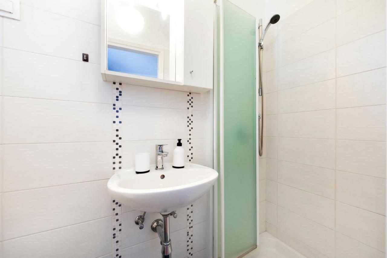 Apartment Biggy Ровінь Екстер'єр фото